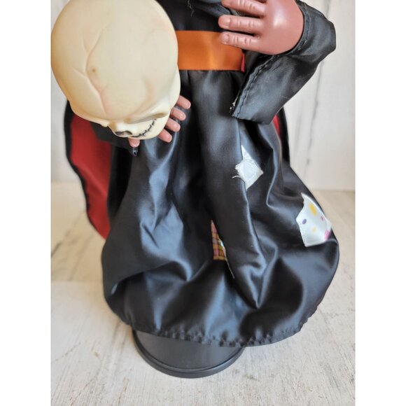 Rennoc vintage witch animated scary skull Halloween prop decor - Picture 3 of 9